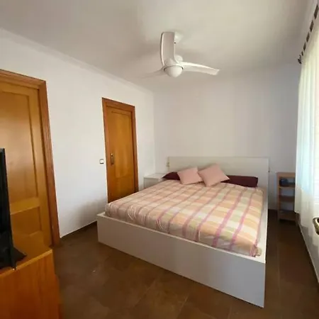 Piscina Climatizada Privada En Дения
